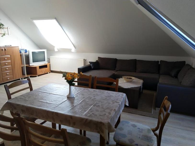 Foeveny Apartman 벌러토누드버리 외부 사진